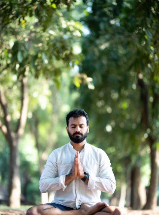 Chanting morning mantras3