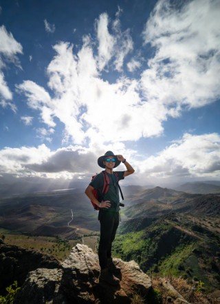 Hello Weekend – Saturday Adventure Begins2