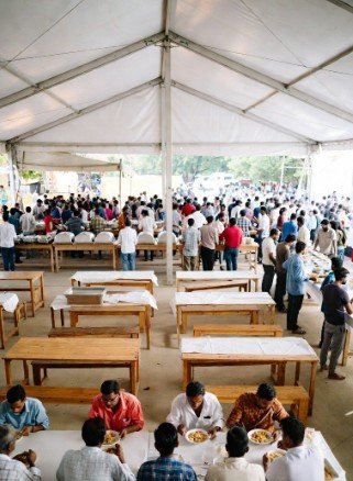 Langar Seva in Morning Light2